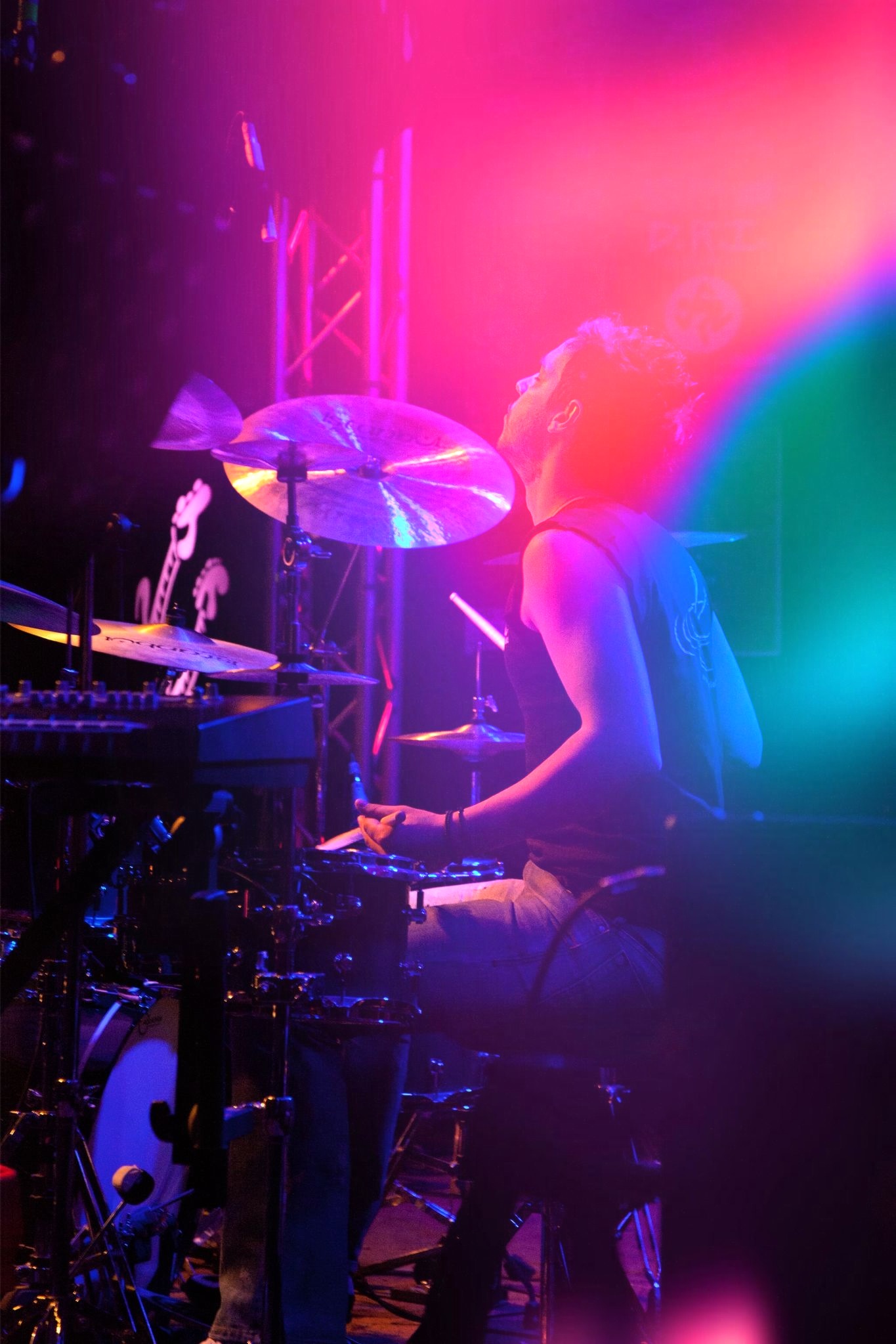 TKG Live Performance